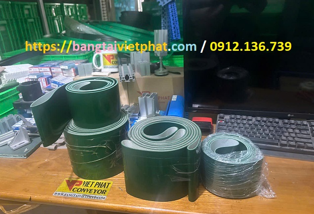 mẫu băng tải PVC xanh